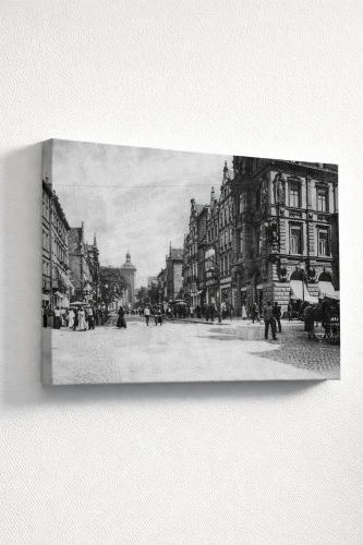 Wieczór na Starym Rynku.png