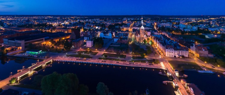 Błękitna Godzina nad Elblągiem2.jpg