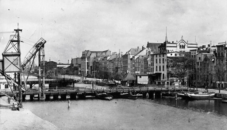 Stary Most i Portowa Dusza Elbląga 2.jpg