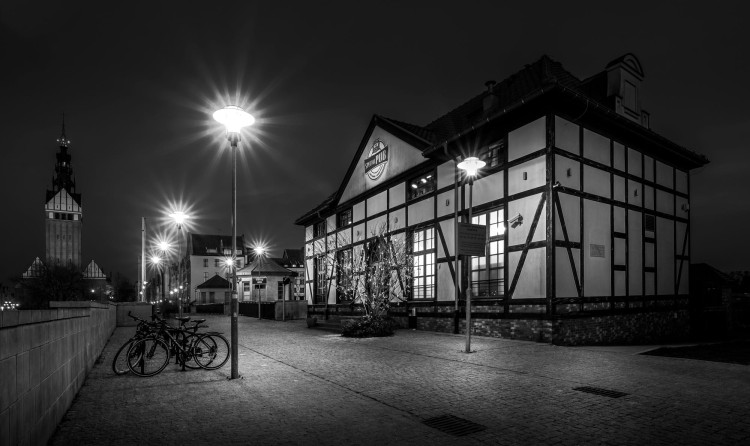 Elbląg w odcieniach nocy 1.jpg
